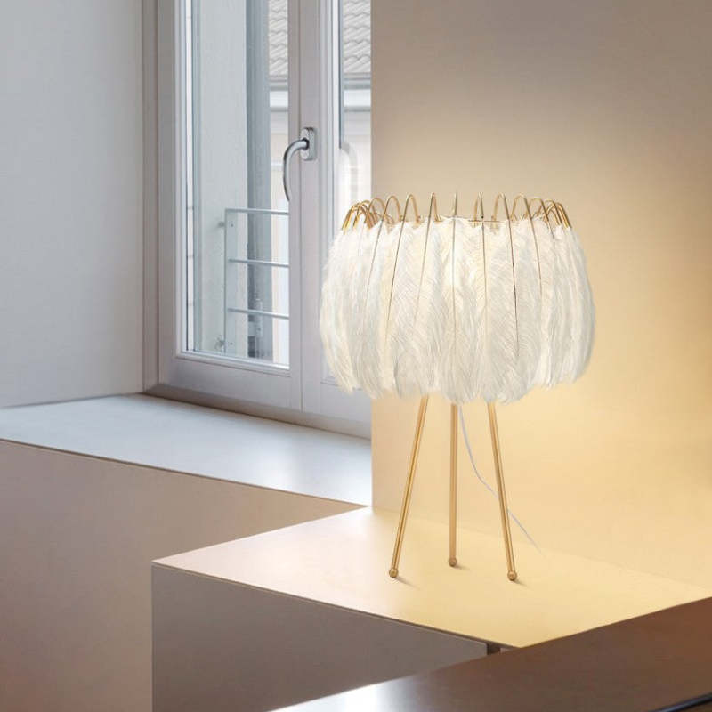 O'Moore Moderno LED Lampada da Terra Piuma Bianco Tripot Soggiorno