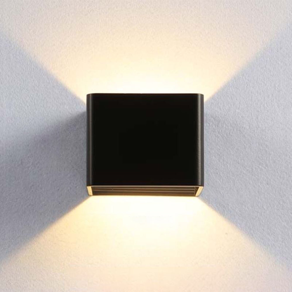 Orr Applique Quadrato Minimalista Moderno LED Metallo Soggiorno/Camera da Letto